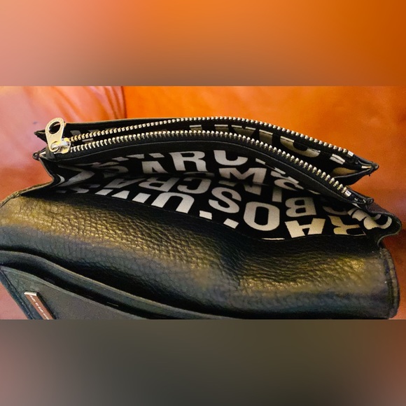 Marc By Marc Jacobs Vintage Black Soft Leather Wallet. - Picture 3 of 4